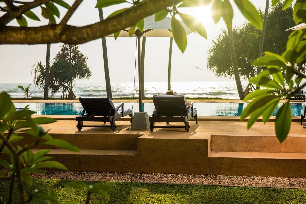 Grand Beach Wadduwa Luaran gambar