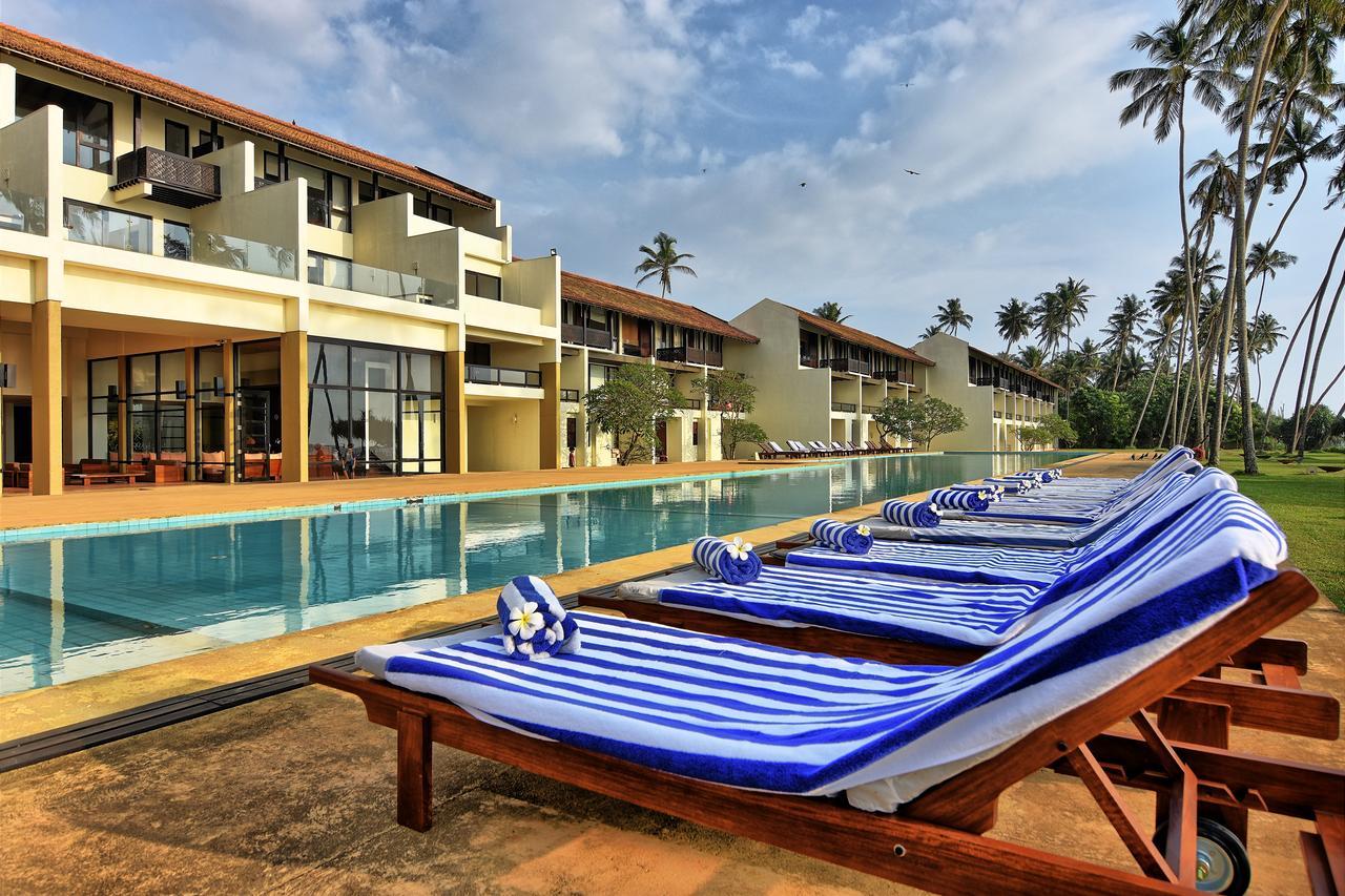 Grand Beach Wadduwa Luaran gambar
